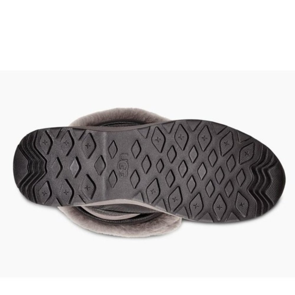 UGG Adirondack Tall III Women's Snow Boot - Picture 6 of 6